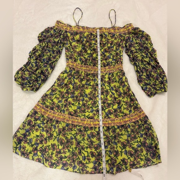 Alice + Olivia Dorothy Off Shoulder Floral Mini Dress Size 2 NWT - Picture 8 of 13
